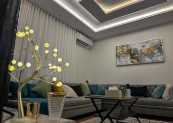 شقة  بتصميم هادي ودخول ذاتي