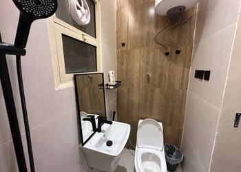 استديو بسرير ماستر