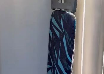 شقة بغرفة معيشة وغرفة نوم 