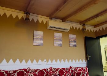 مزرعة بمناظر خلابة وجلسة خارجية 
