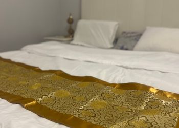 شقة بصالة وغرفتين نوم