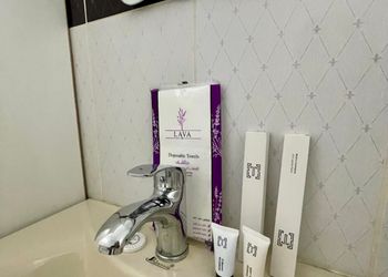 استديو هادئ بدخول ذاتي 