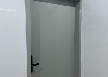 شقة بغرفة معيشة وغرفة نوم 