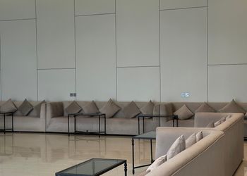 استراحة بمسطح اخضر ومجلس