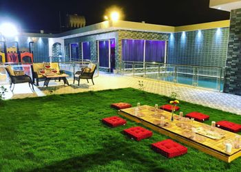 شاليه بألعاب مائية و ركن شواء