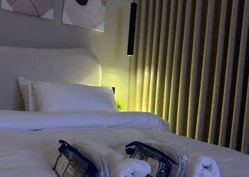 استديو بسرير ماستر ودخول ذاتي