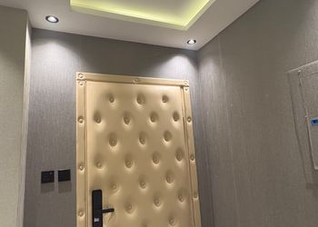 استديو بسرير ماستر وجلسة جانبية
