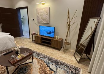 استديو بسرير ماستر ودخول ذاتي