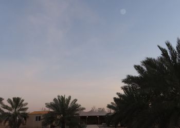 مزرعة بمجلس وجلسة خارجية 