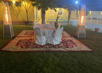 استراحة بجلسة خارجية ومسبح