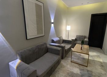 شقة بغرفتين نوم وصالة