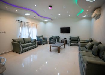 شاليه بألعاب مائية ومسبح