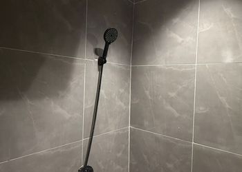 استديو هادئ بسرير ماستر 