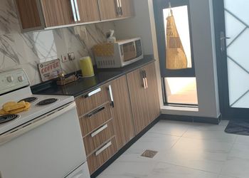 شاليه بمسطح اخضر