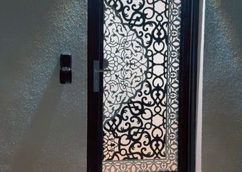 استديو هادئ بسرير ماستر 