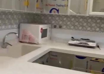 شاليه بمسبح خارجي و جلسة خارجية 