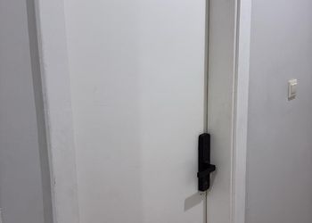 استديو بسرير ماستر ودخول ذاتي