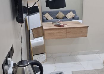 استديو هادئ بسرير ماستر 