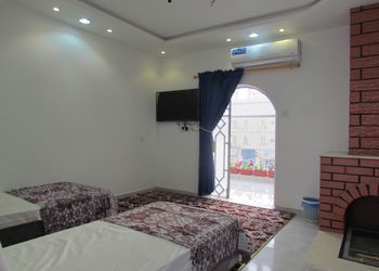 غرفة نوم بسريرين مفردة