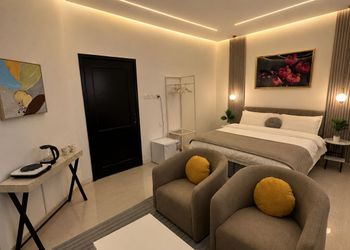 استديو بسرير ماستر ودخول ذاتي