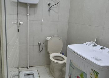 استراحة بغرفه نوم وصالة
