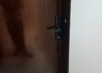 استديو هادئ بسرير ماستر 