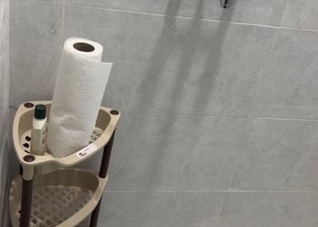 استديو بسرير ماستر وجلسة جانبية