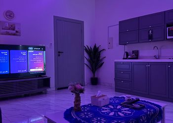 شقة انيقة بغرفة نوم ودخول ذاتي