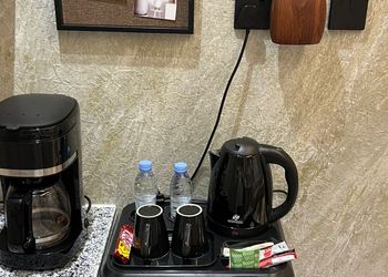 شقة أنيقة بغرفة نوم وصالة 