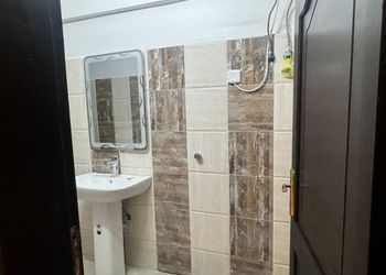 استديو بسرير ماستر