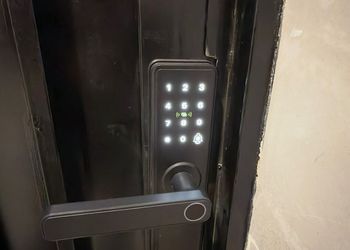 استديو بسرير ماستر ودخول ذاتي