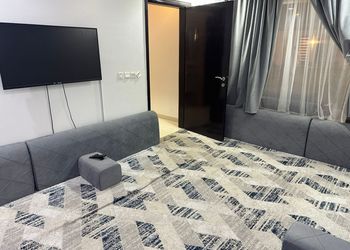 شاليه بمسبح خارجي وألعاب أطفال