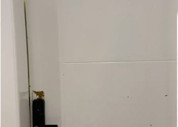 استديو بسرير ماستر وجلسة جانبية 