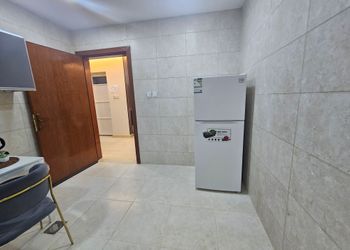 شقة بدخول ذاتي وغرفة نوم 