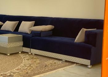 شاليه بمجلس ومسبح خارجي 