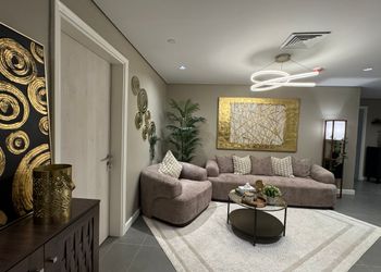 شقة بإطلالة مميزة على البحر