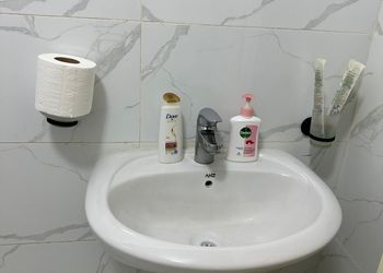 استوديو بسرير ماستر