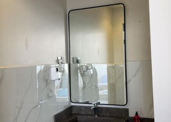 شاليه بغرفة نوم مطلة على المسبح 