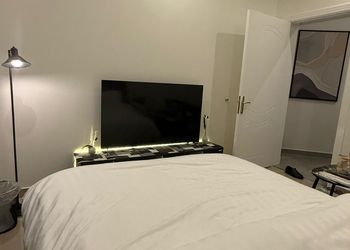 استديو بدخول ذاتي وسرير مريح 