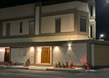 شقة بغرفتين نوم وصالة