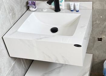 استديو هادئ بسرير ماستر 