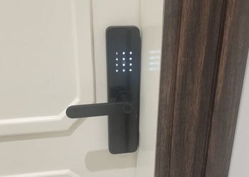 استديو بسرير ماستر ودخول ذاتي