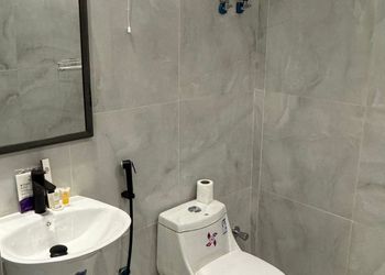 استديو بسرير ماستر وجلسة جانبية 