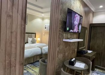 استديو هادئ بسريرين فردية