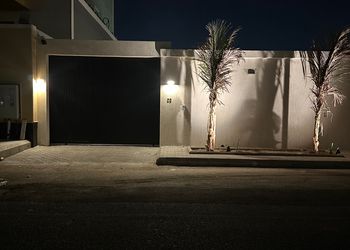 شاليه بمسبح وجلسة خارجية