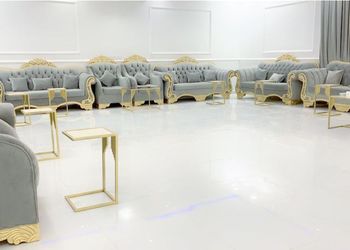 استراحة بصالة ومسطح أخضر