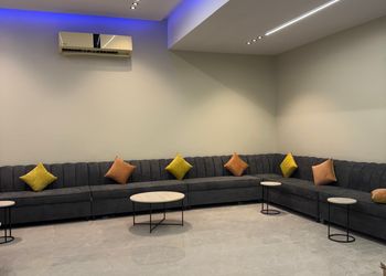 شاليه بمسطح اخضر