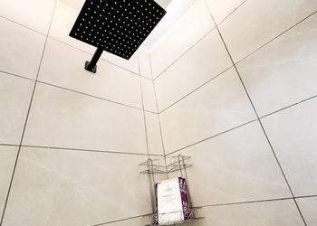 استديو بتصميم أنيق ودخول ذاتي