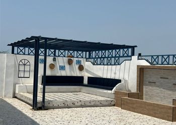 شاليه بمسبح داخلي وأجواء ممتعة 
