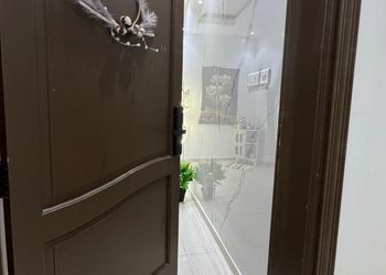 استديو بسرير ماستر ودخول ذاتي
